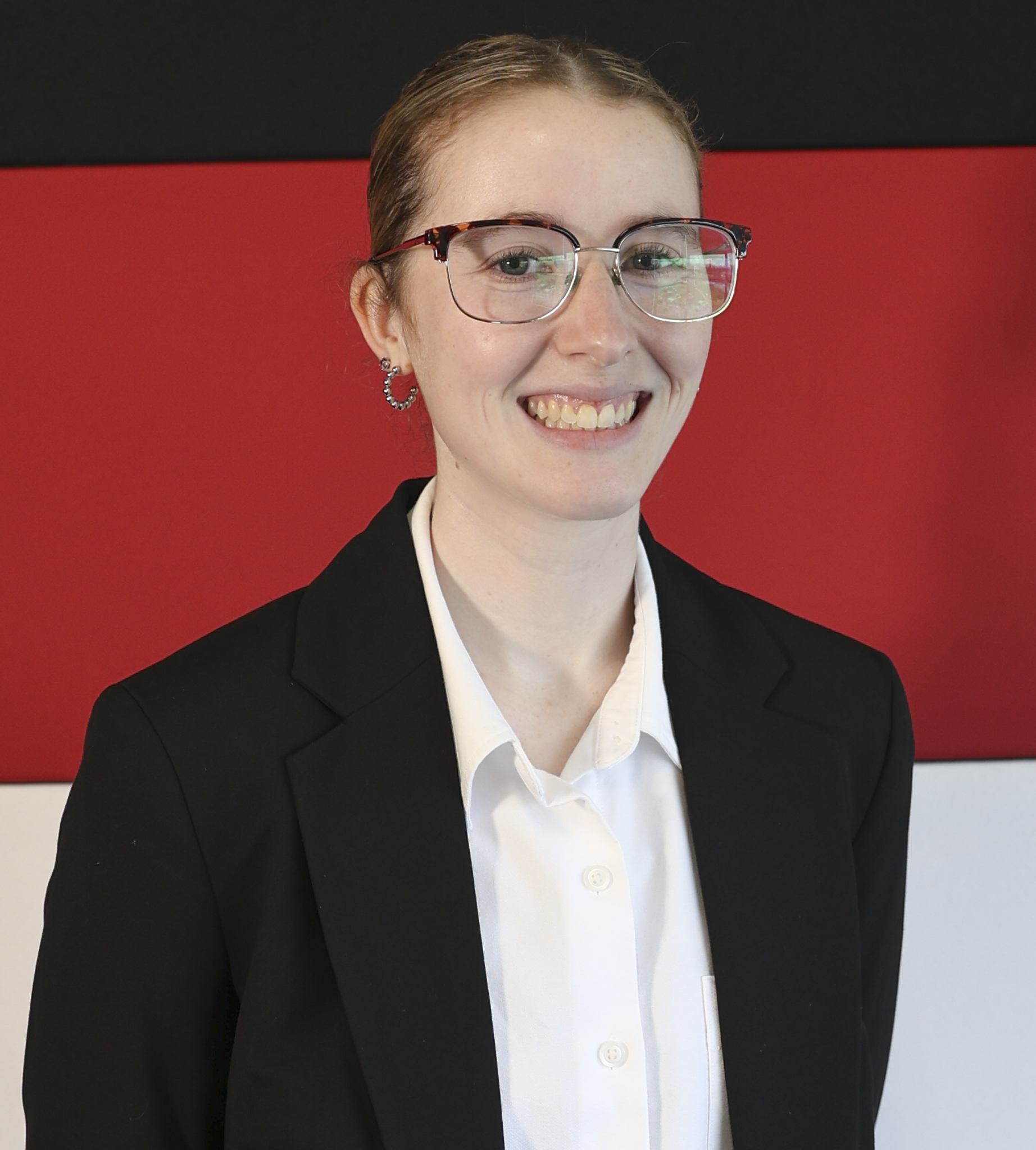 Emma_headshot